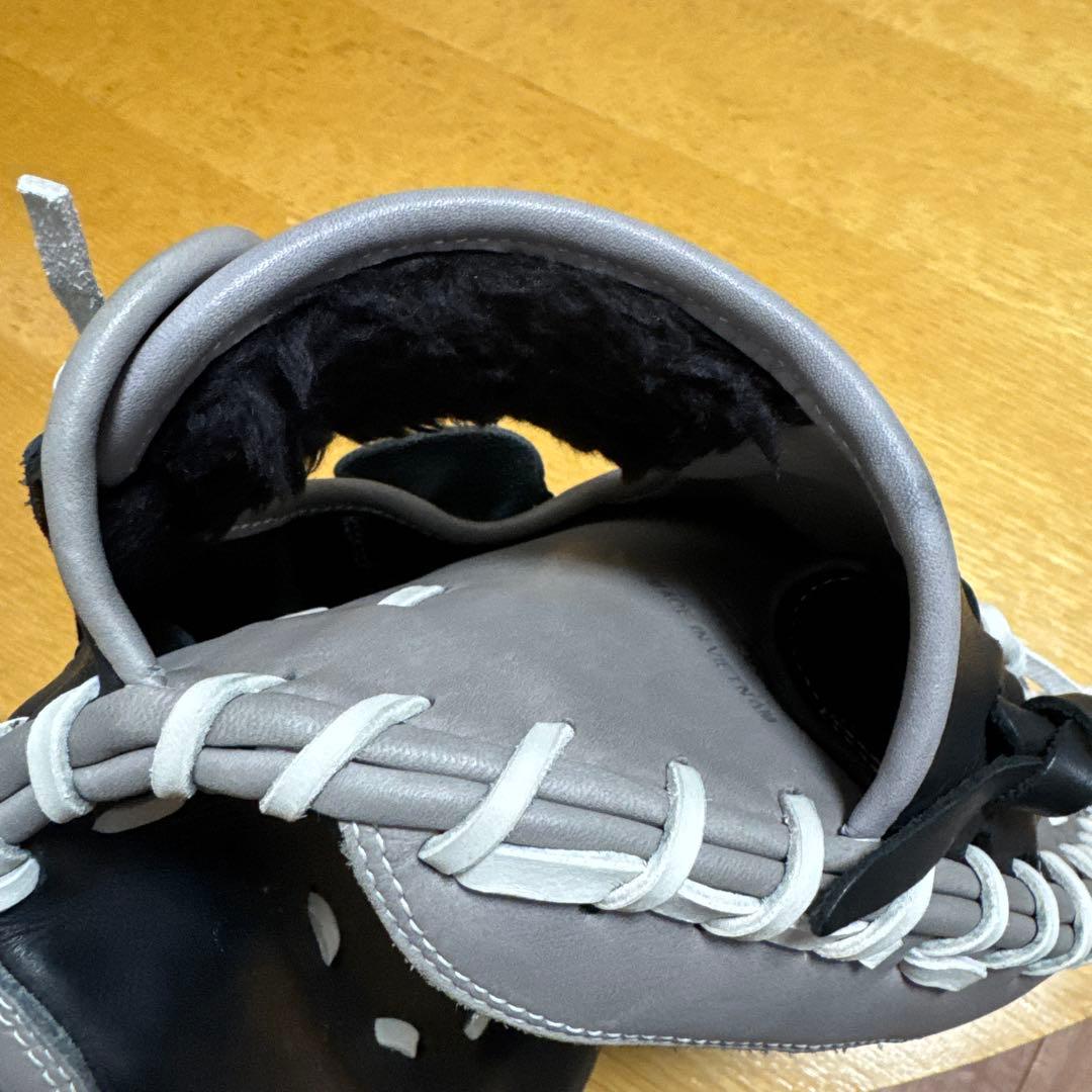 美品 ZETT ネオステイタス 軟式キャッチャーミット 湯もみ型付け済み