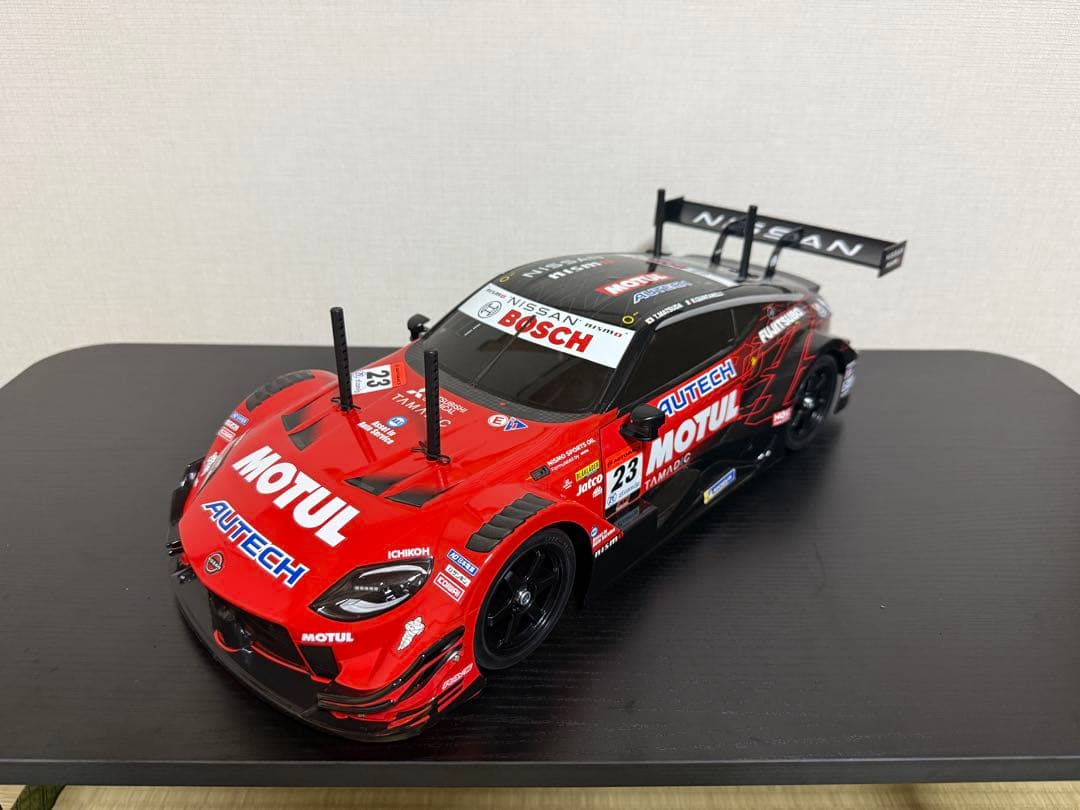 タミヤ　1/10 RC MOTUL AUTECH Z (TT-02シャーシ)