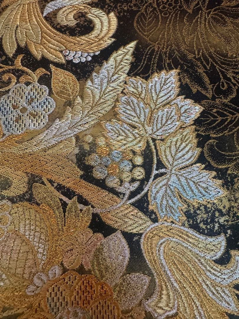 2697袋帯 古代彫金紋 西陣織 金糸　高級上質上品　約440cm 未使用