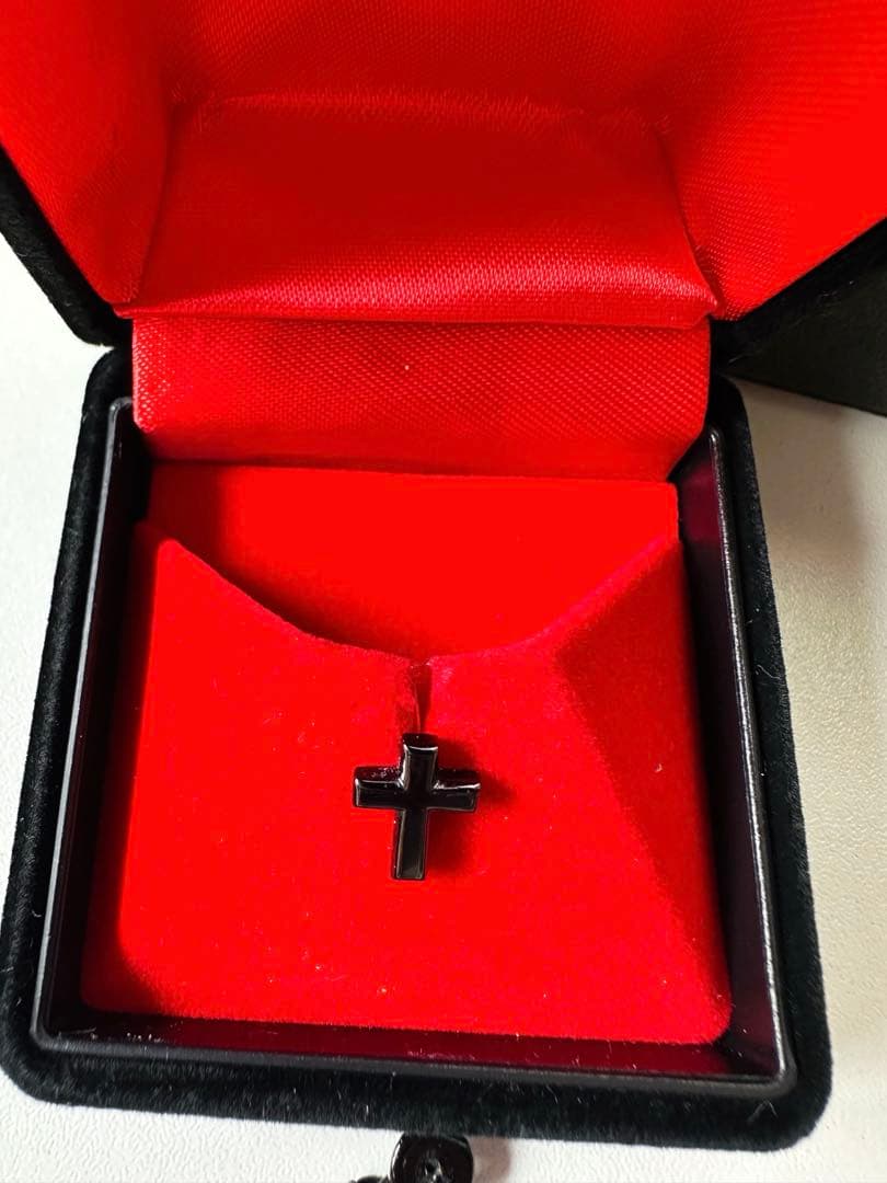 VAMPS FC限定ピアス『BITE II』