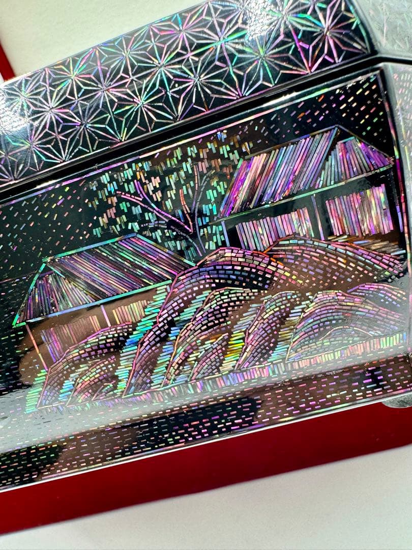 韓国製　八角螺鈿細工　漆器　螺鈿細工　小物入れ