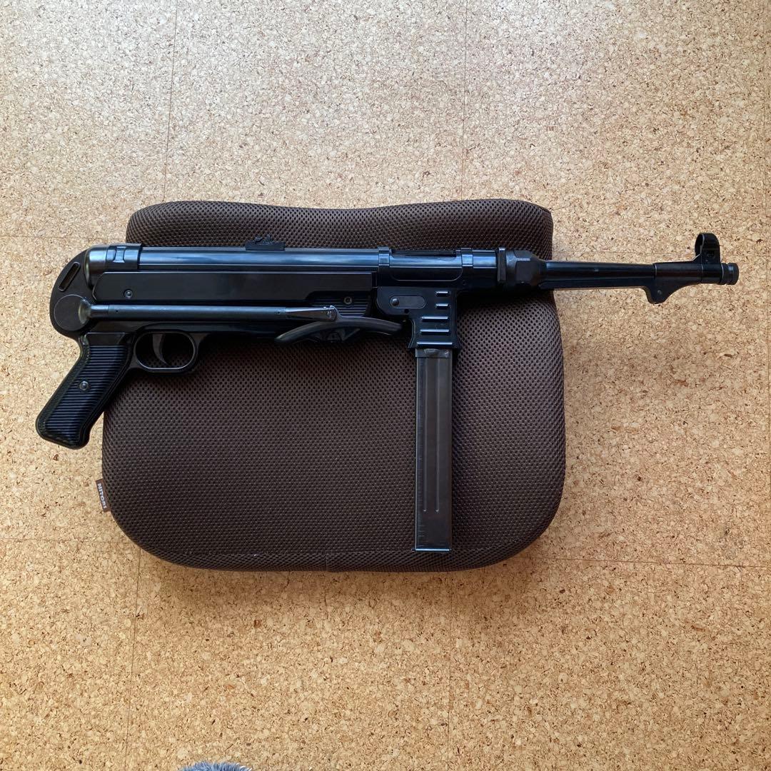 MP40 発火式樹脂製モデルガン　マルシン製