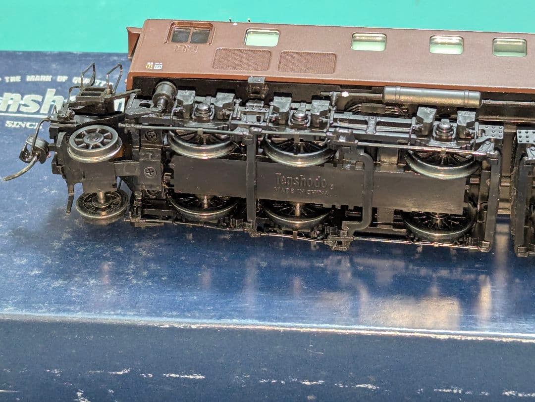 天賞堂　EF15形直流電気機関車　標準タイプ (７窓) 【52002】