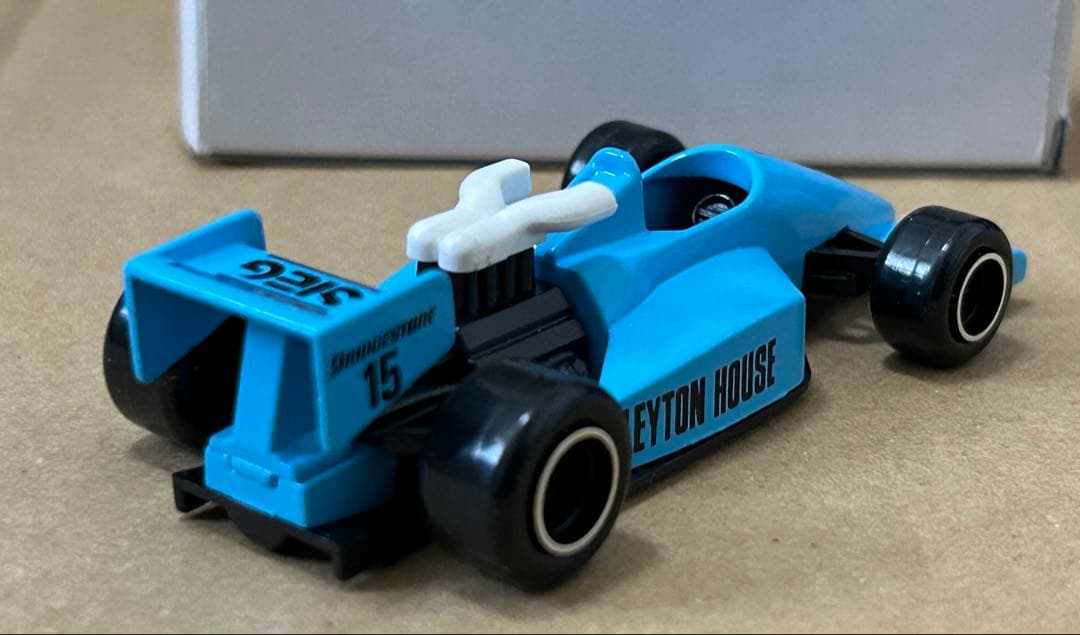 トミカ F3000 LEYTON HOUSE 15