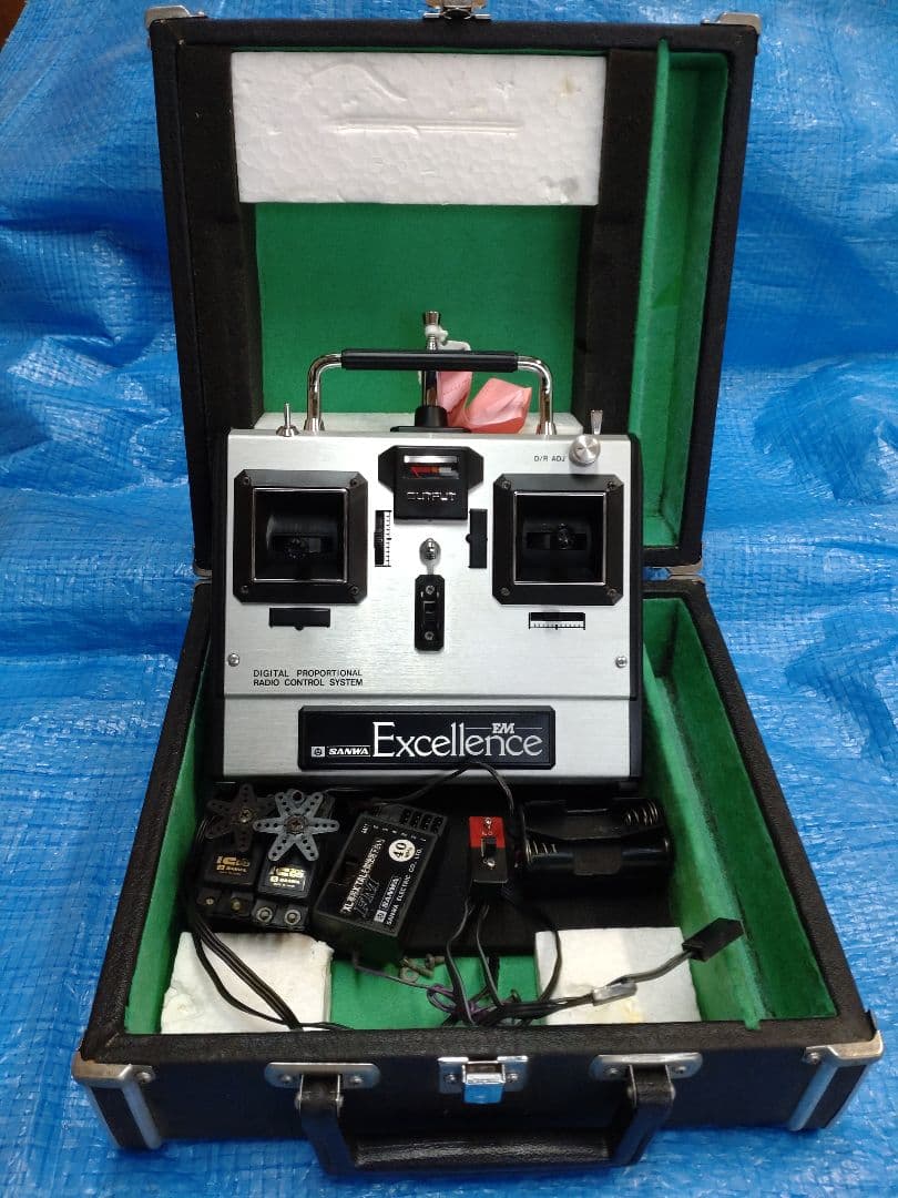 SANWA　エクセレンス　excellence　FM40MHz