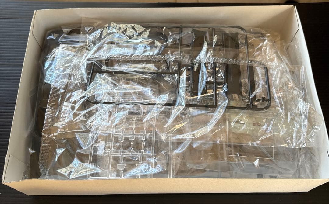 ジゴロ次五郎 プラモデル 岡田秀樹 プレジデント VIP アオシマ 未組立 レア