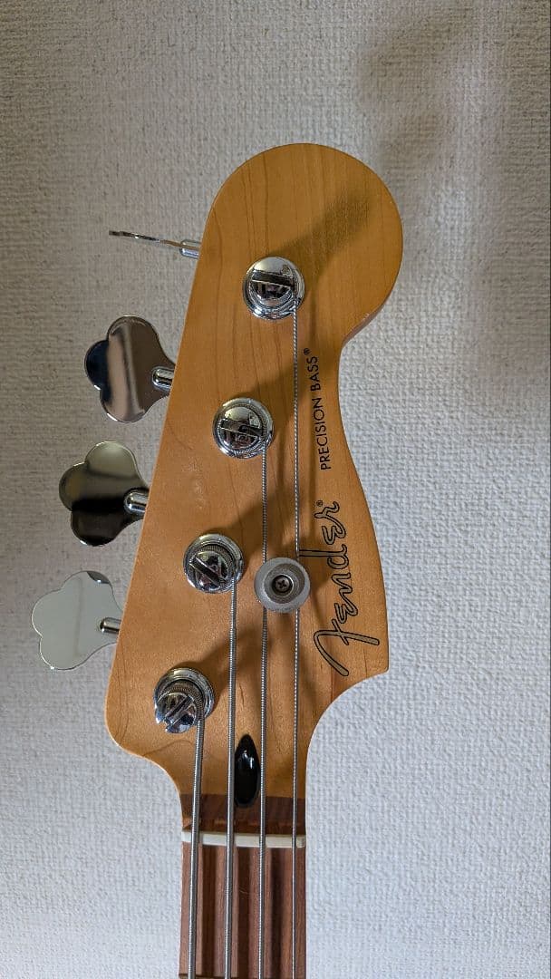 ベース Fender Mexico Precision Bass 2018