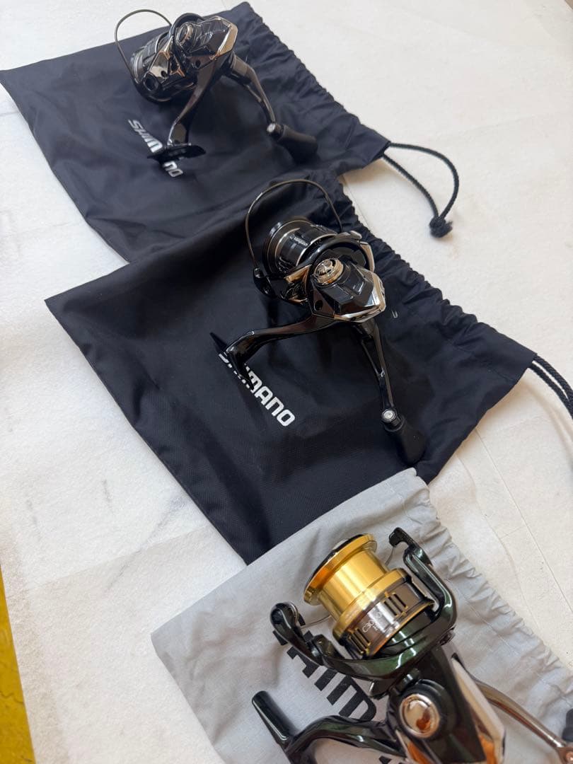 売約済みSHIMANO Vanquishスピニングリール2個CARDIFF 1個