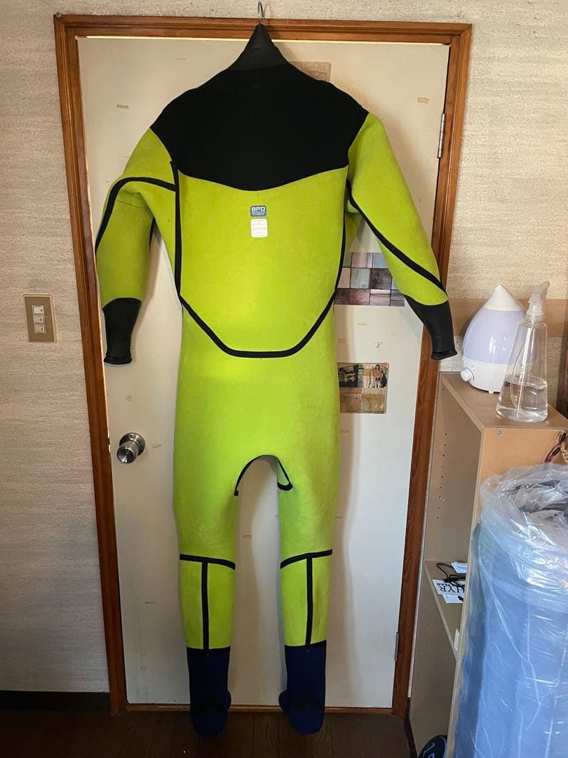 美品！BEWET！3mm極上起毛S2ドライスーツ！XL！ウルトラストレッチ！