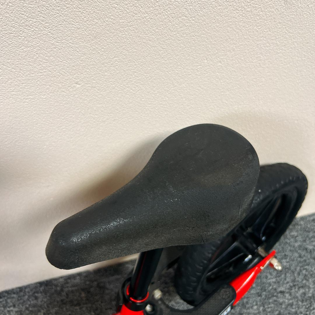 【良品】ストライダー　12　日本正規品　赤　キックバイク