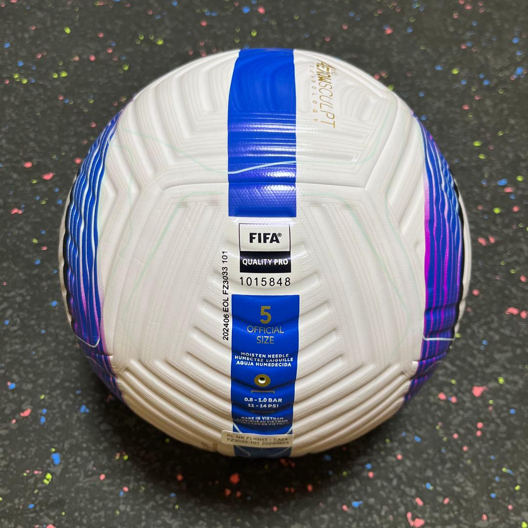 海外限定　NIKE サッカーボール　プレミアリーグ公式球　フライト　24/25