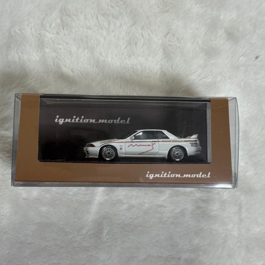 イグニッションモデル1/64 日産スカイラインGT-R R34マインズ ホワイト