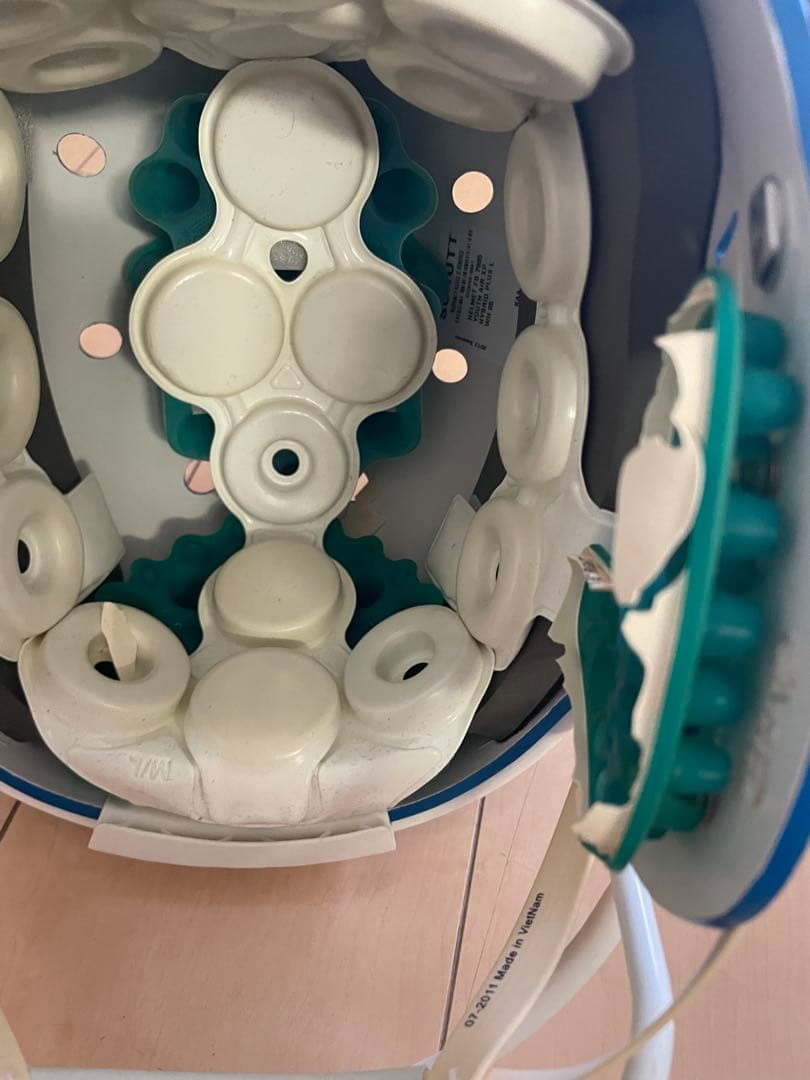 アメリカンフットボール　ヘルメット　Schutt ディスプレイ用