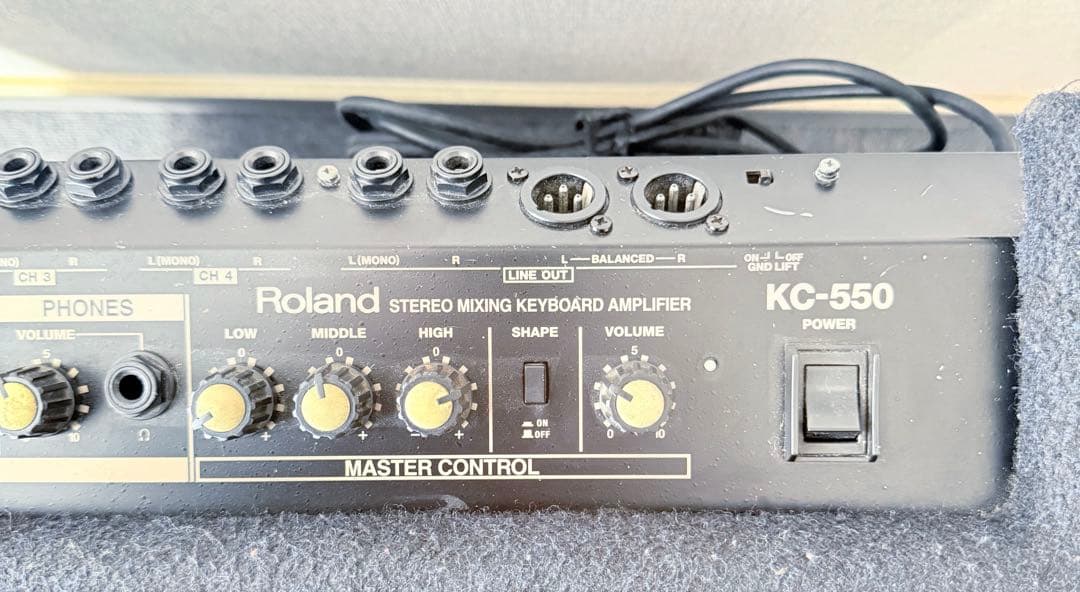 【動作良好】Roland KC-550 キーボードアンプ ローランド