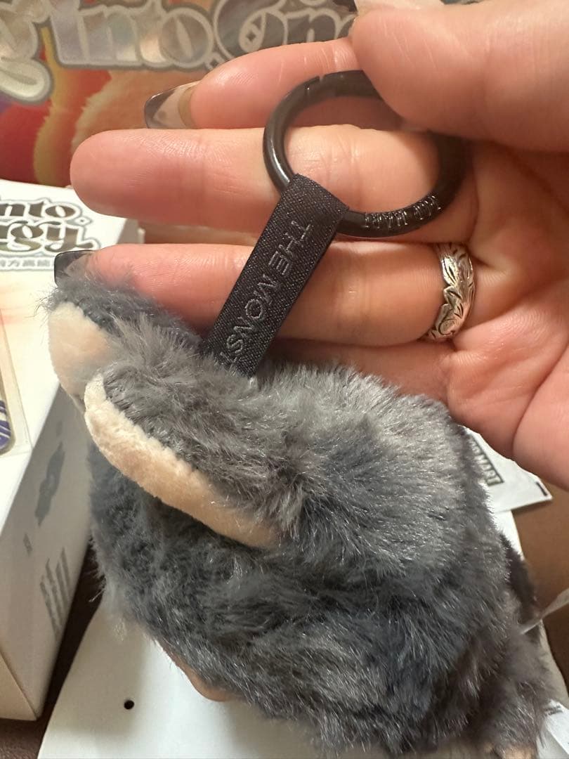 【正規品】POPMART オンライン購入 ラブブエ ナジー アソートボックス