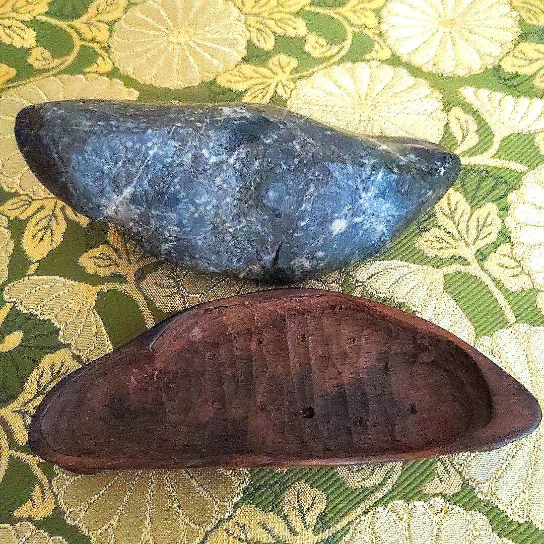 【最終価格】 根尾谷　菊花石　台座付　水石　　盆石　三連華