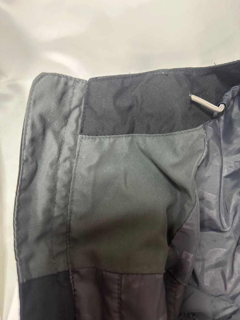 BURTON スノーボードジャケット ブラック サイズ表記:L ※値下げしました