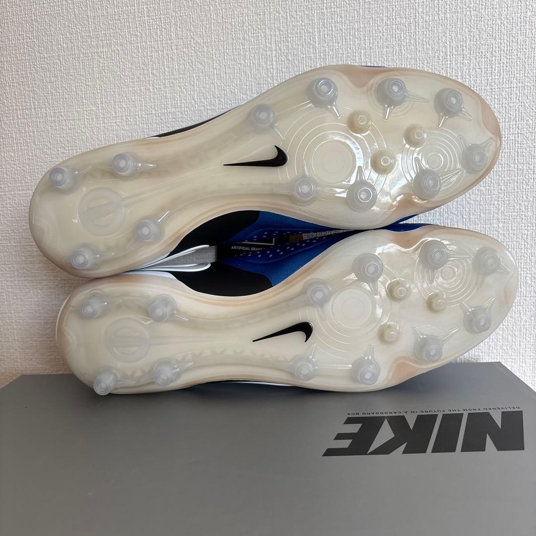 27.5　ナイキ　サッカー　スパイク　DV4330　ティエンポ レジェンド 10