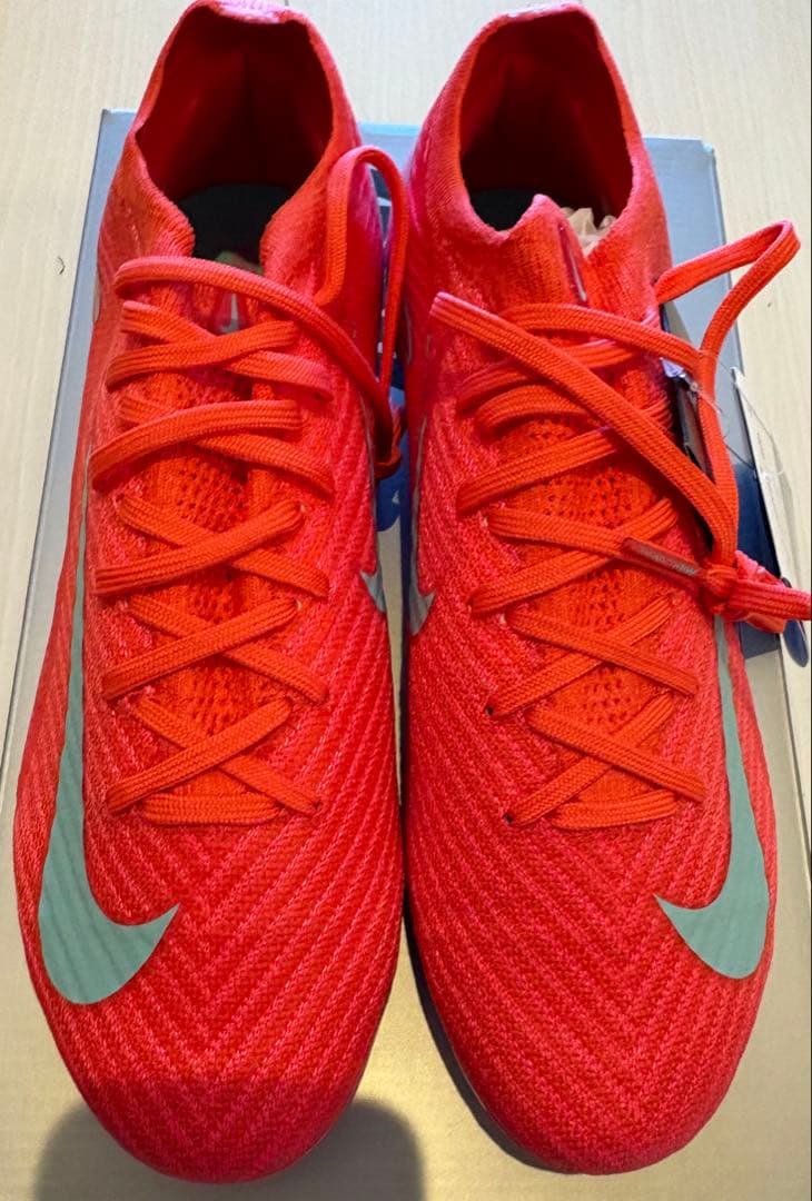 25.0 ズーム マーキュリアル ヴェイパー 16 エリート AG-PRO