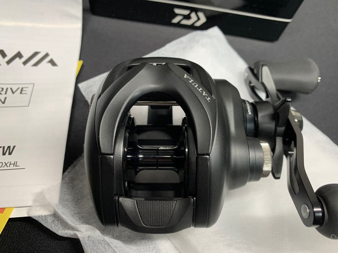 ダイワ　25タトゥーラ TW200H 美品