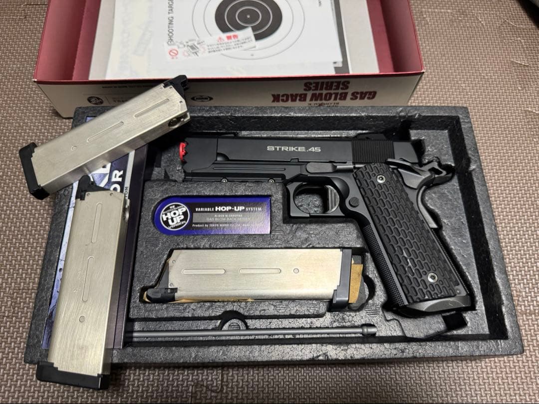 STRIKE WARRIOR ガスガン マガジン3本付き