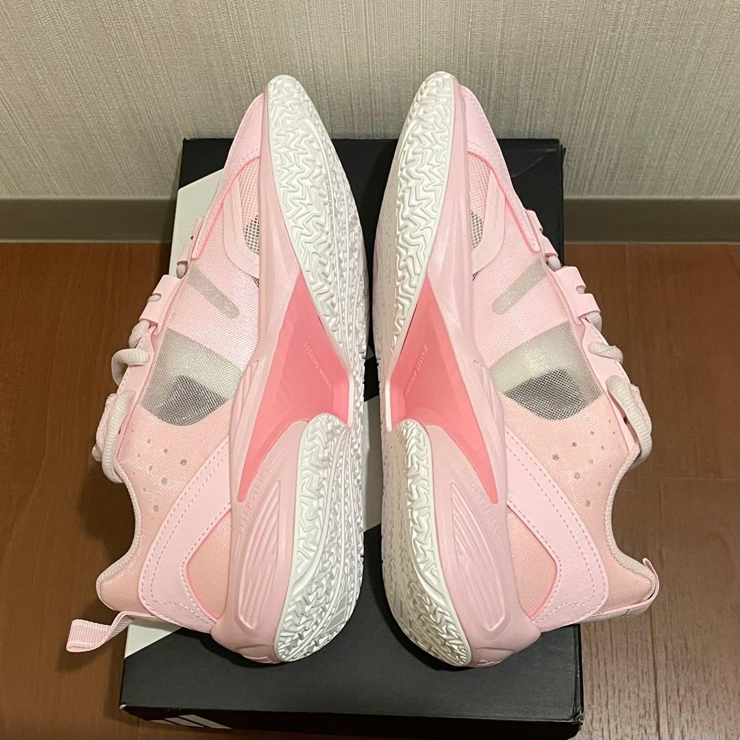 Adidas XENOBURST ‘Pink’ ゼノバースト