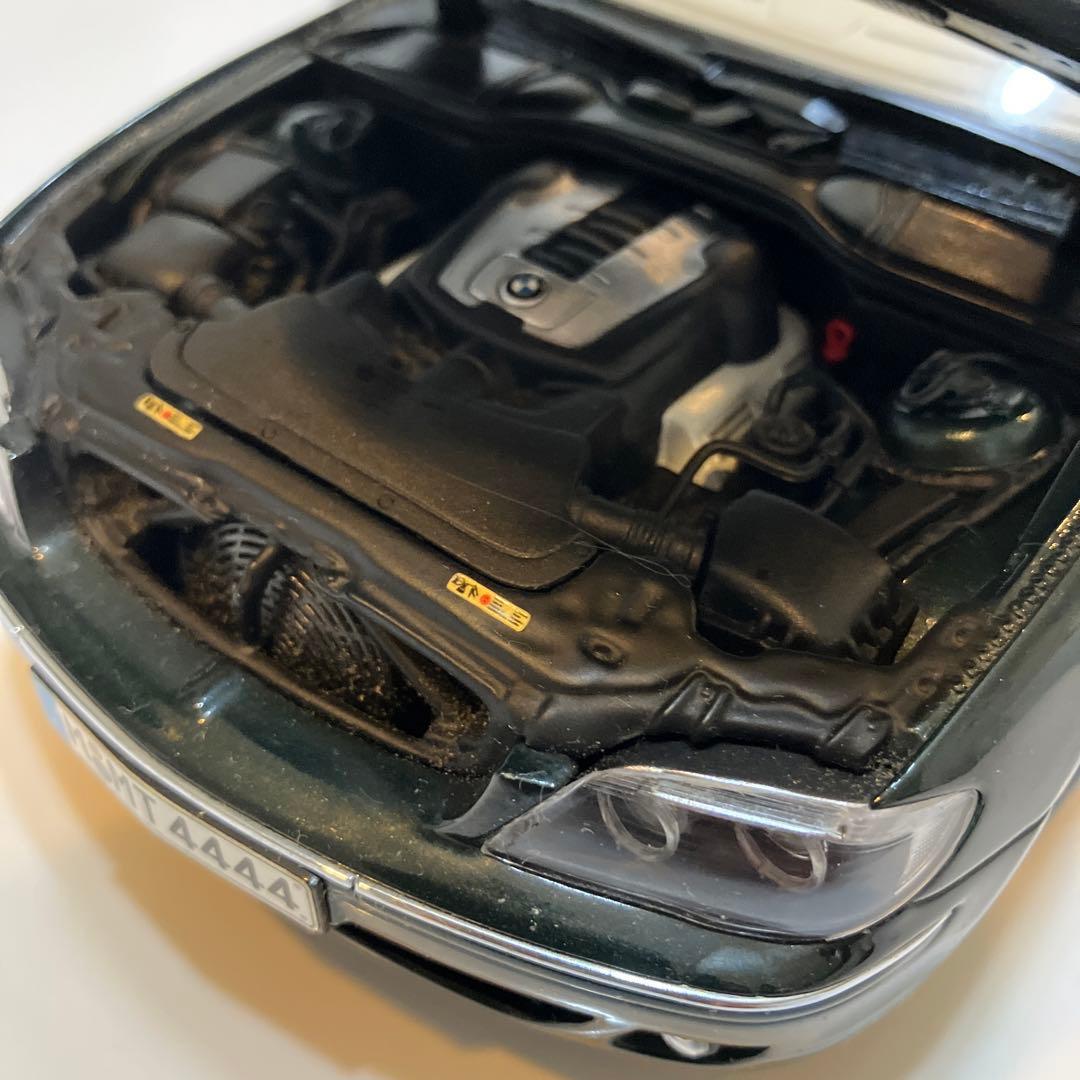 【非売品】 7シリーズ　1／18ダイキャストミニカー