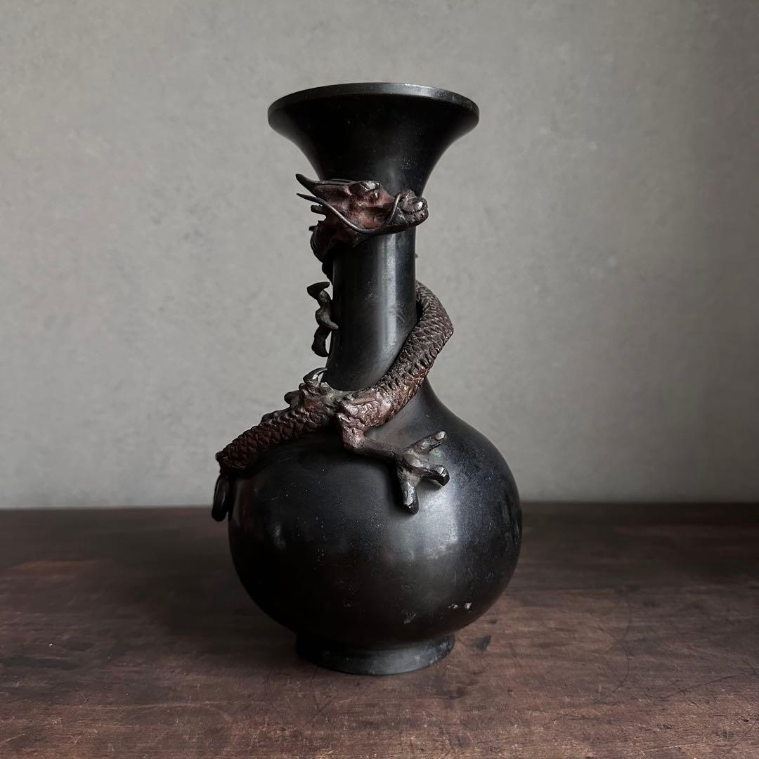 【希少】　古銅　銅製　鉄龍巻　龍巻花瓶　雄峰造　雄峰在銘　花入れ　高岡銅器　小