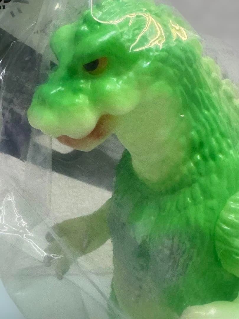 モスゴジ　蓄光　グリーン塗装版　ギガブレイン　スーフェス　特撮　東宝　ゴジラ