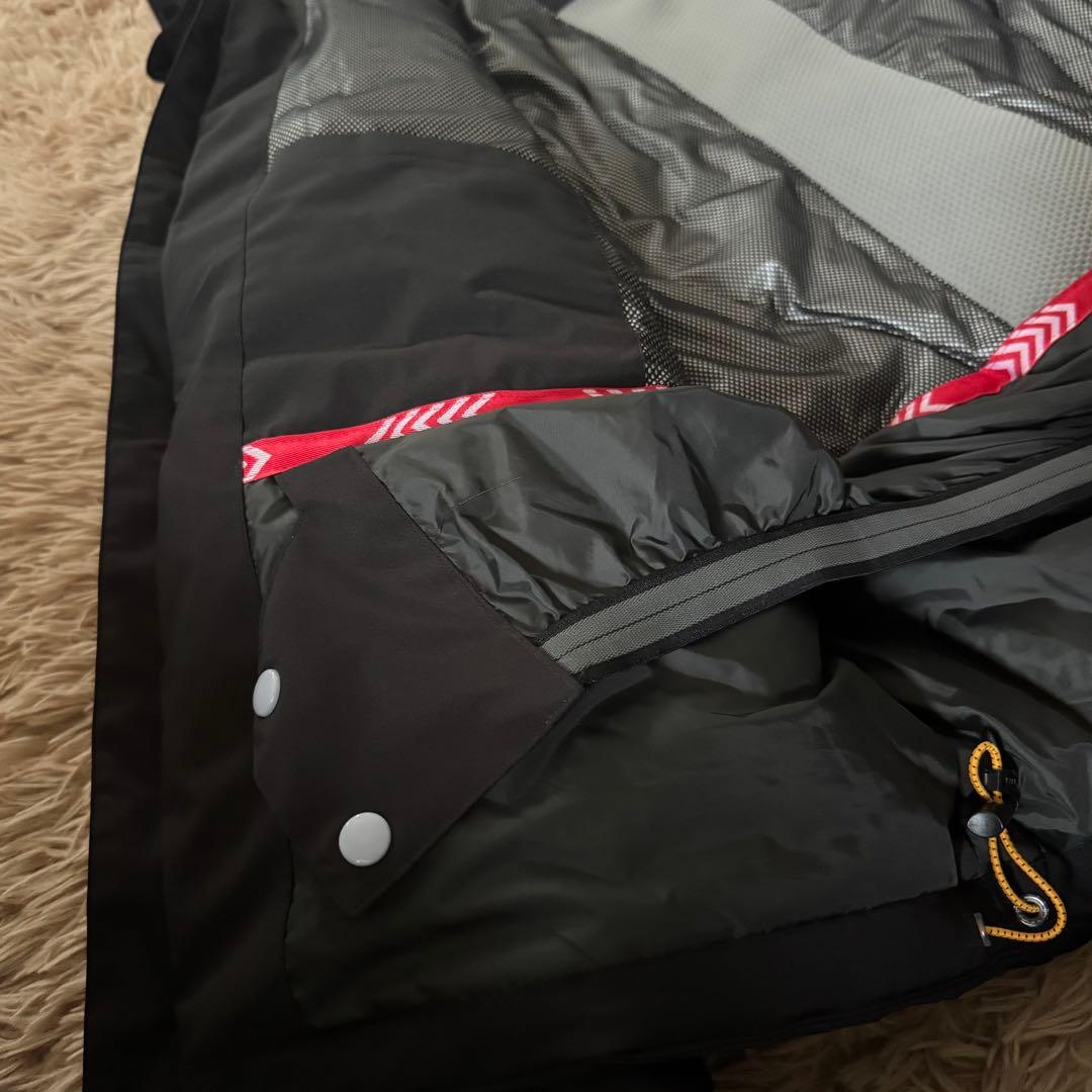 moca様　SALOMON 　スキーウェア　ダウンジャケット　フード付　ブラック