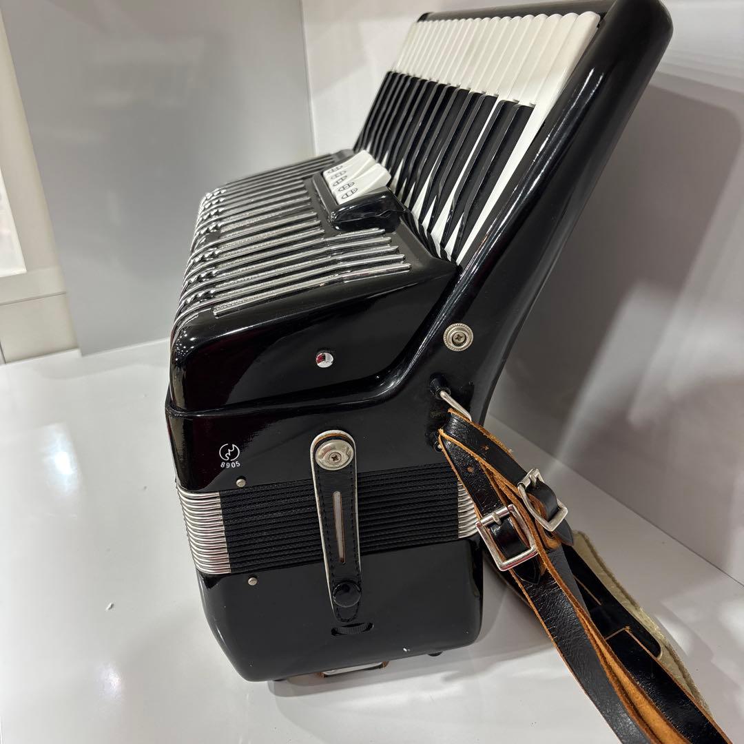 T114 YAMAHA アコーディオン ブラック カバー付き