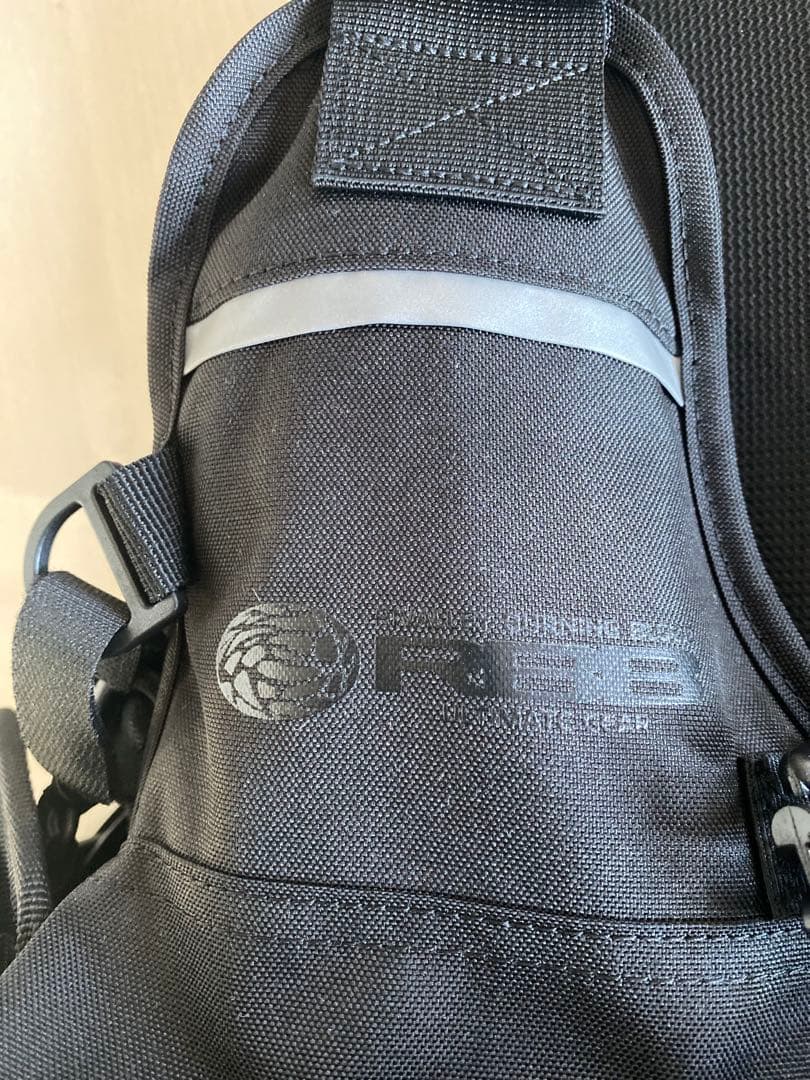 RBB リバレイ　タイドゲームベスト　ブラック　７６３７　美品(オマケ3点付き)