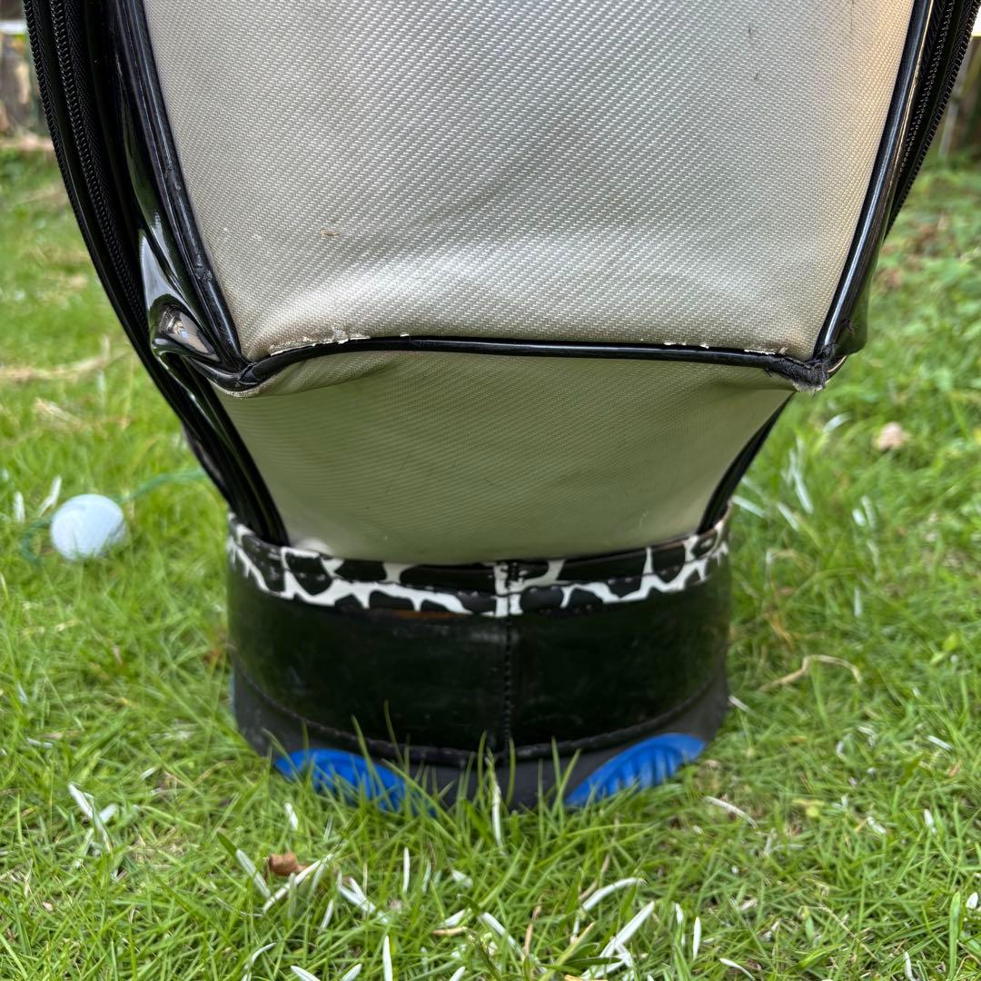 CASTELBAJAC カステルバジャック キャディバッグ シルバー おしゃれ