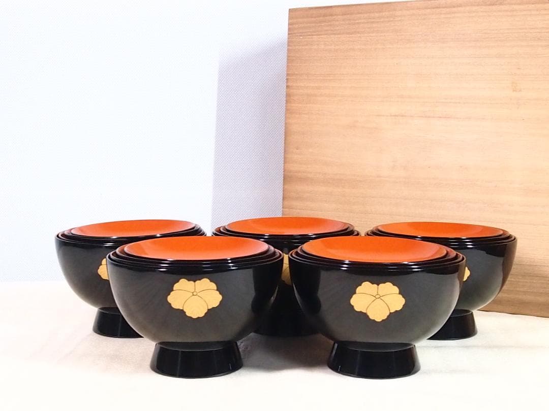 【未使用】輪島塗 熊野茂次 蔦蒔絵/蔦文 四つ椀5客 入れ子椀 布着本堅地 漆器