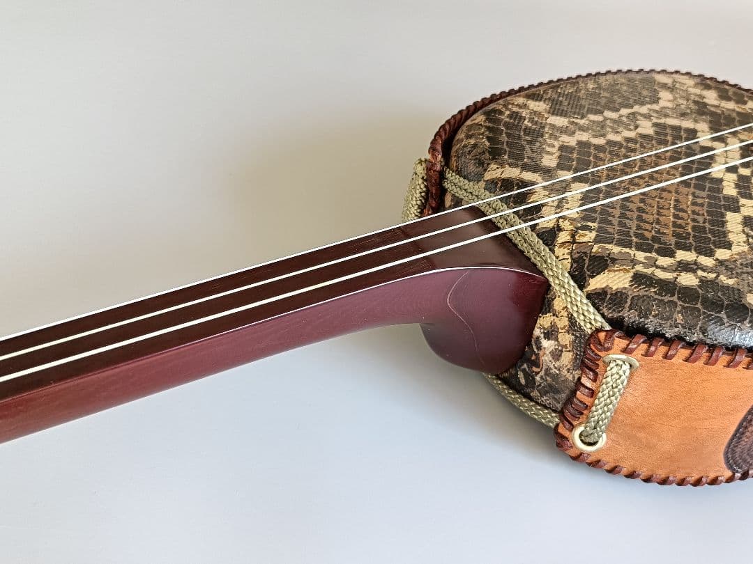 製作五棹のみ ベークライト製三線 名工平良昌則 与那城型 特注品