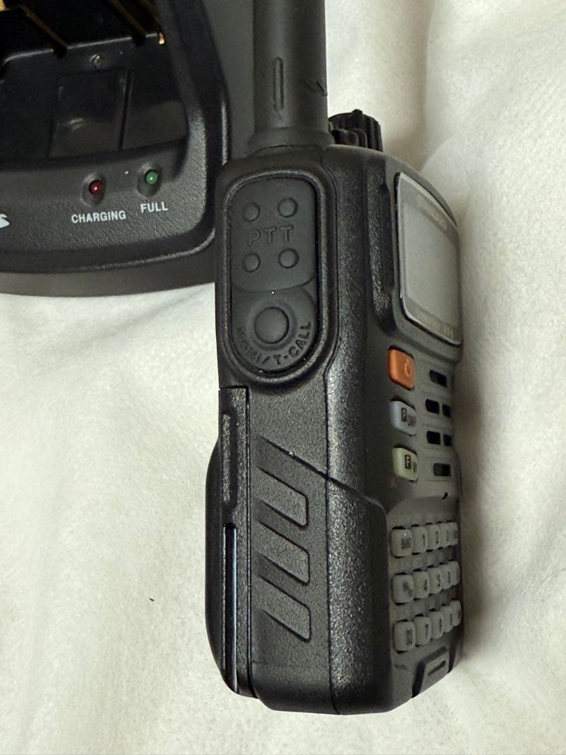 美品 八重洲無線 VX-6 standard 急速充電器付き ヤエス YAESU