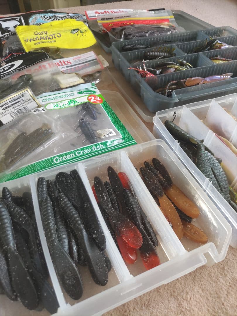 バス釣り引退セット！ハード、ソフト ルアー！