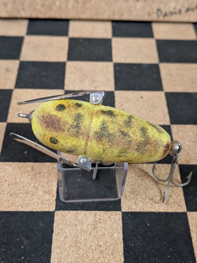 1239.HEDDON CRAZY CRAWLER ファーフィニッシュ