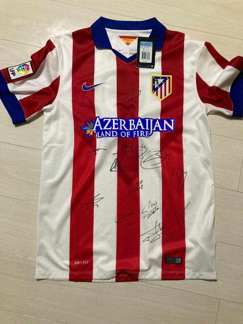 【新品】アトレティコマドリード 14-15ホームユニフォーム6番コケ直筆サイン入