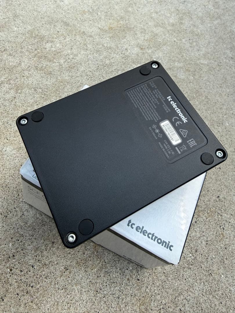 TC ELECTRONIC SCF GOLDギター　エフェクター　コーラス