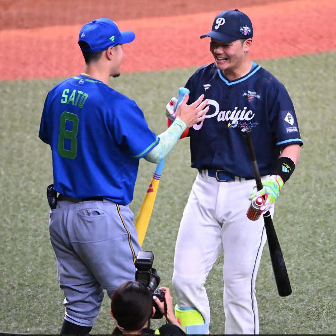 佐藤輝明8★マイナビオールスター ユニフォーム★阪神タイガース★Lサイズ・WBC