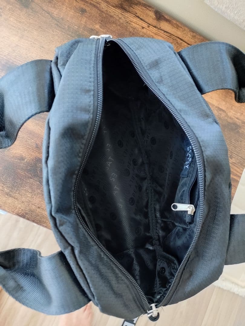 PEARLY GATES 　ラウンドバッグ 黒 PG 1989