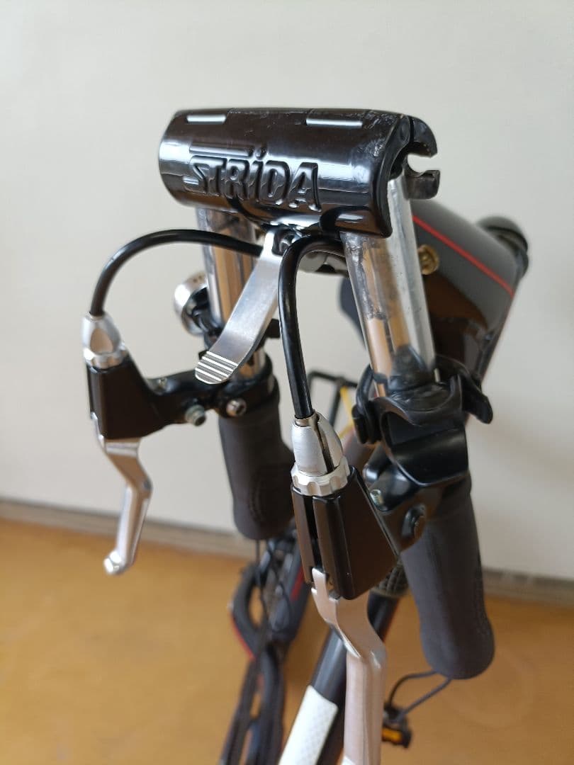 折りたたみ自転車 アルミ ブラック/レッド