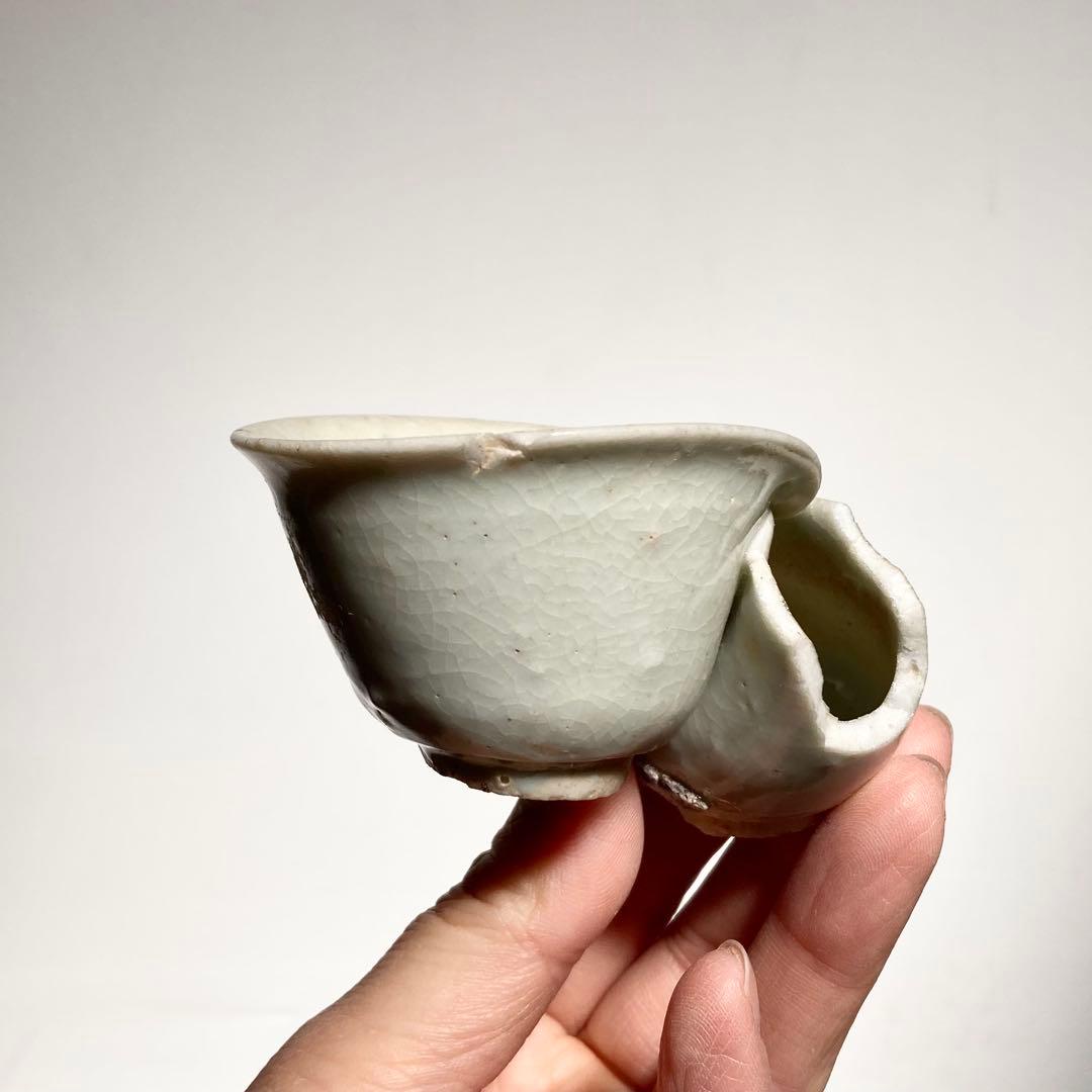 使える初期伊万里白磁盃　江戸初期