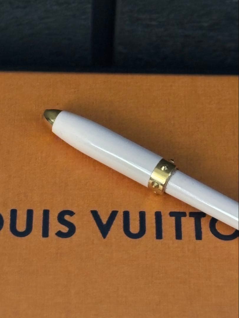 LOUIS VUITTON ボールペン 薄ピンク×ゴールド★美品★　ヴィトン