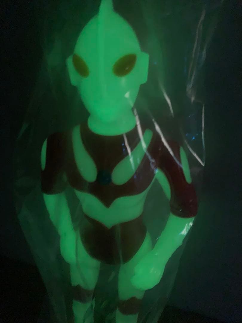 ブルマァク G帰ってきたウルトラマン（蓄光）フィギュア王限定カラー