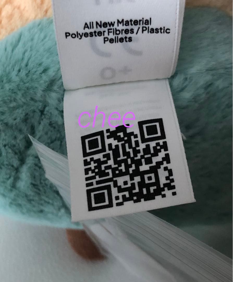 ジェリーキャット　Rainbow Birthday Cake Mサイズ