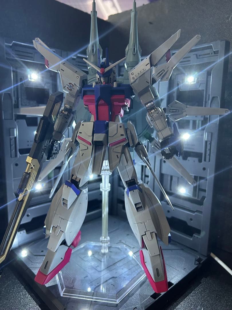 1/100レジェンドガンダム改修完成品
