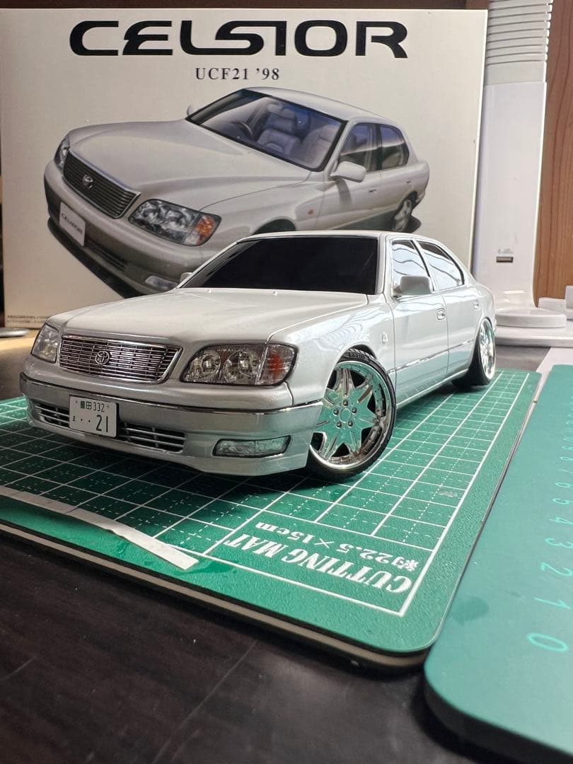 アオシマ　20セルシオ　　　　　1/24 完成品