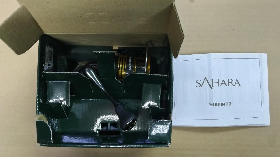 シマノ サハラ22 2500SHG 未使用新品